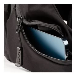 Enduro Hydration Pack -Therabody Store Enduro Detail 02