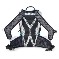 Uswe Hajker Pro Winter 30 -Therabody Store Hajker PRO 30 White USWE Daypack Backpack Backplate min