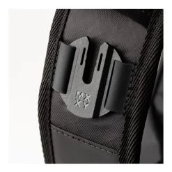 Velo Hydration Pack -Therabody Store Velo Detail 01 126dcdf6 628e 432a ad0c 4e1962191bda